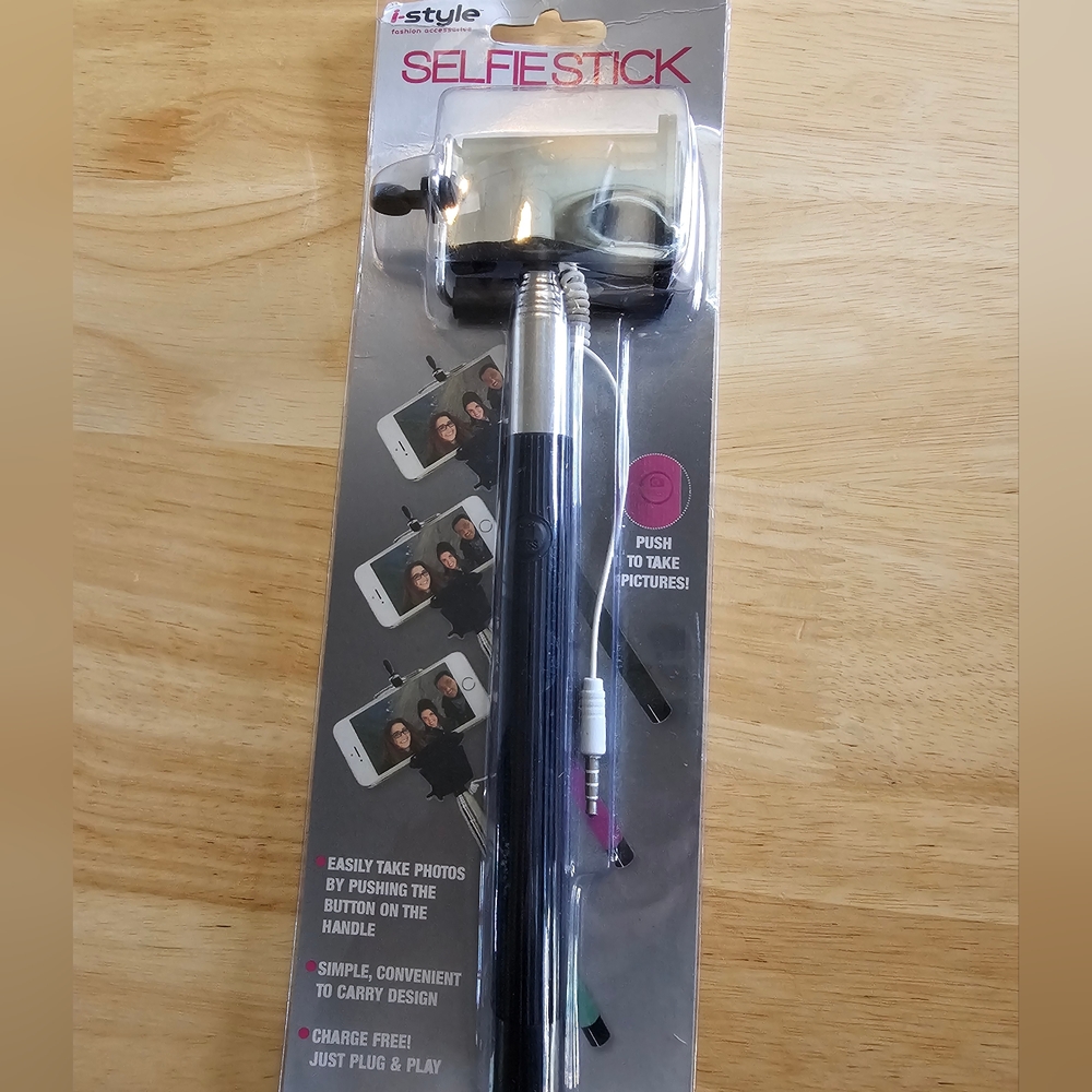 SELFIE stick